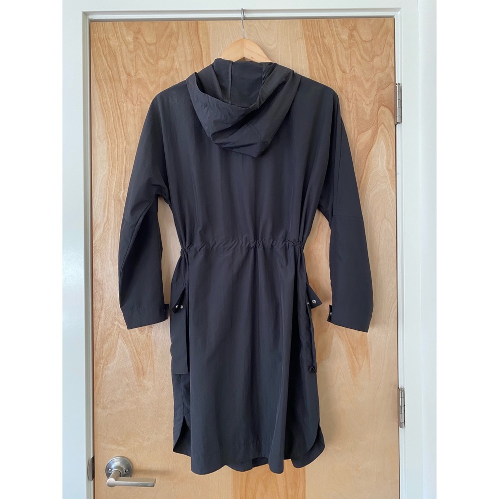 | new | Zara Lightweight Rain Jacket - Picture 2 of 3